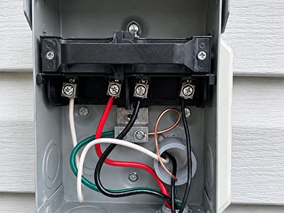 Outdoor Electrical Disconnect Box